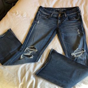 American eagle Flared distressed blue jeans